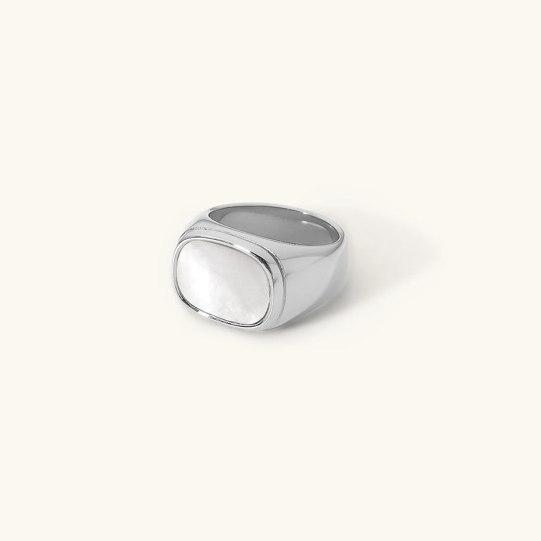 Nova - Ring aus Gold mit glatter Muschel