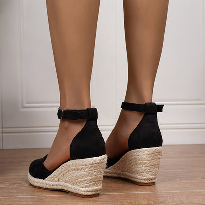 Nadia - Flache Damensandalen mit Riemen