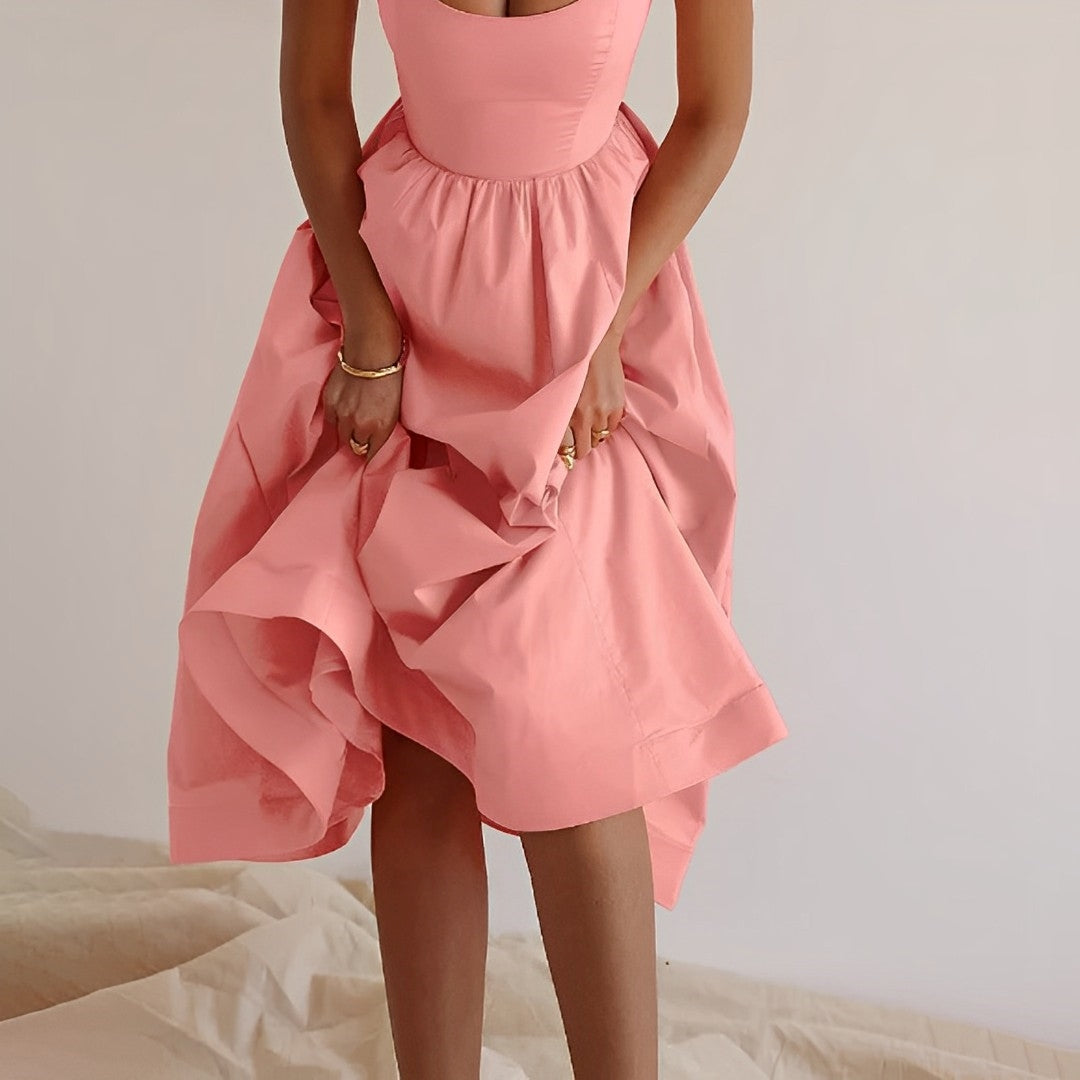 Fabiana - Kleid mit dünnen Trägern und stilvollen Akzenten
