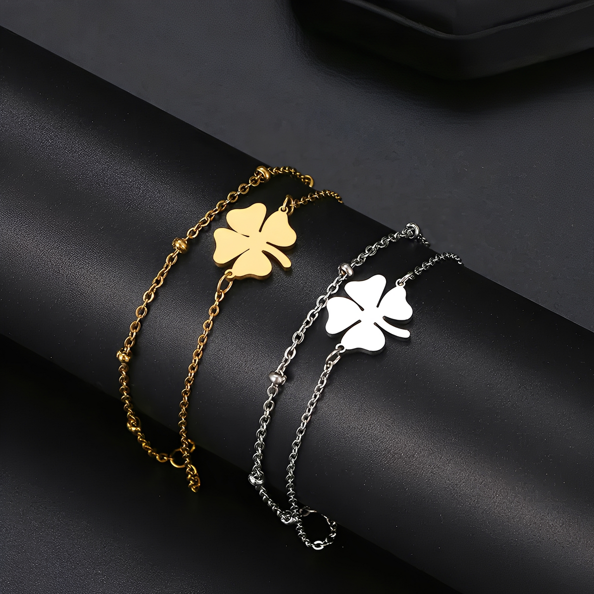 Sanya – Armband Kleeblatt Gold und Silber