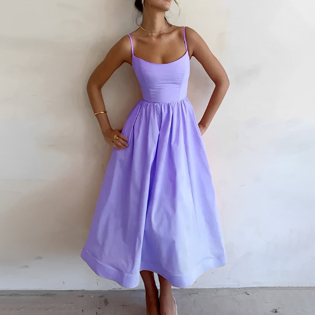 Fabiana - Kleid mit dünnen Trägern und stilvollen Akzenten