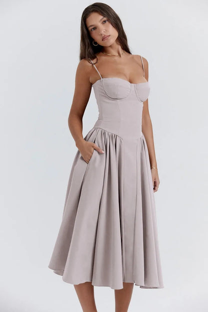 Cheri - Midikleid mit Trägern und offenem Rücken
