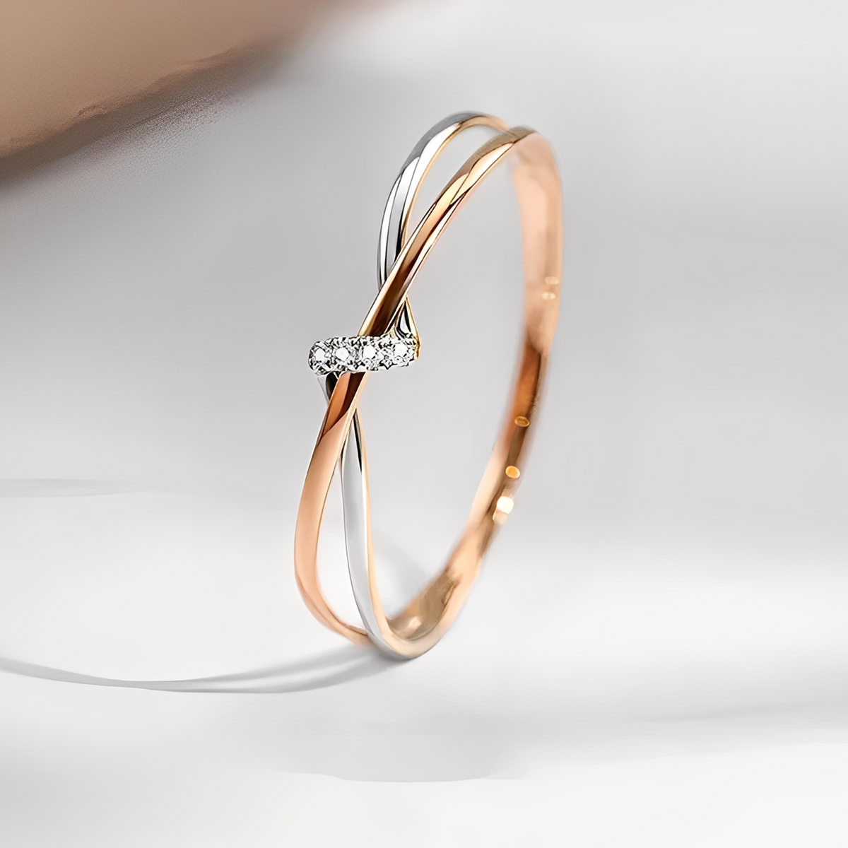 Eleane – Bicolor Eleganter Unendlicher Ring