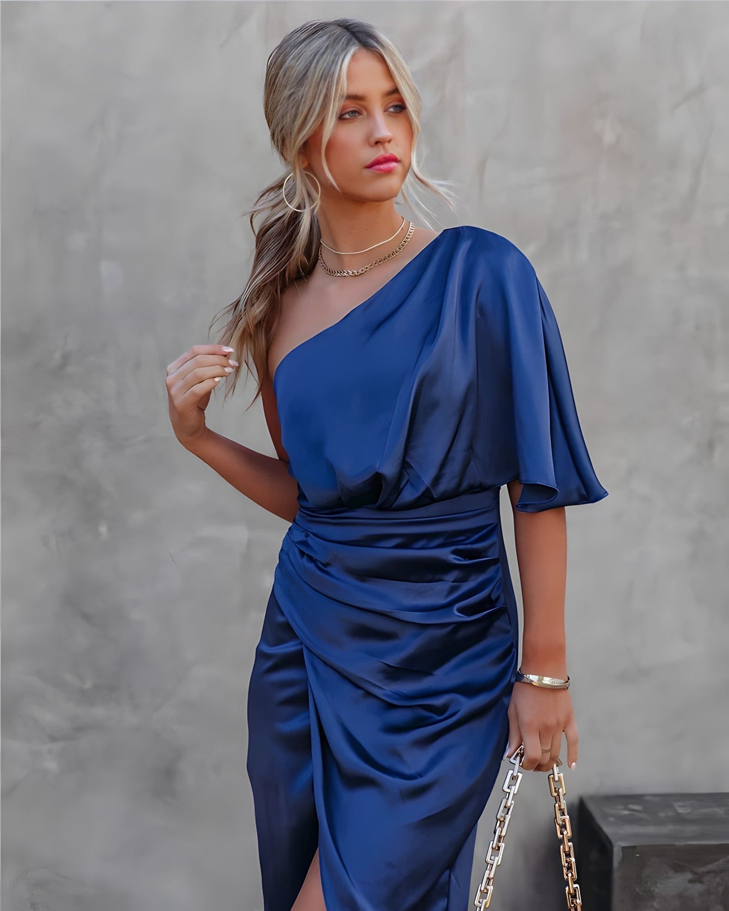 Candyce - Edles Kleid im asymmetrischen Design
