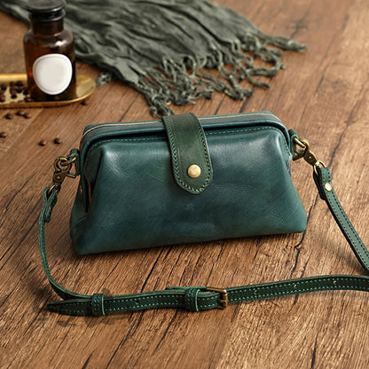 Fabienne - Retro-Ledertasche, handgemacht