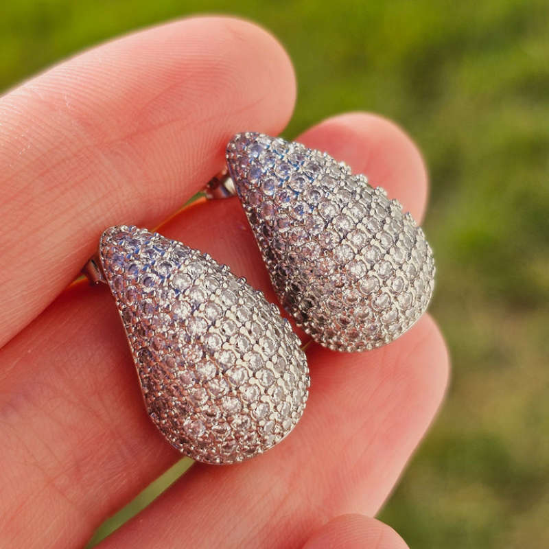 Ohrringe aus Diamant in Tropfenform - Eingebetteter Diamant Ohrring