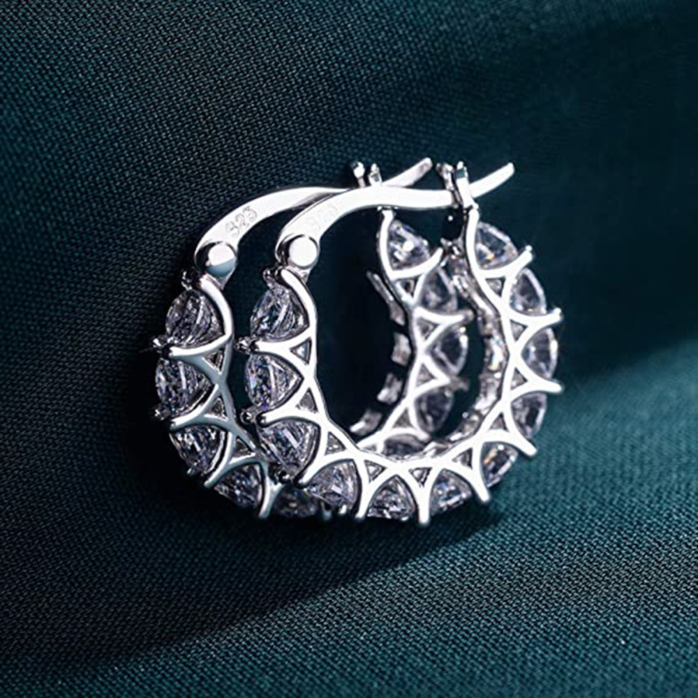 Ohrringe aus Zirkonia - Ohrringe mit Diamant-Charme