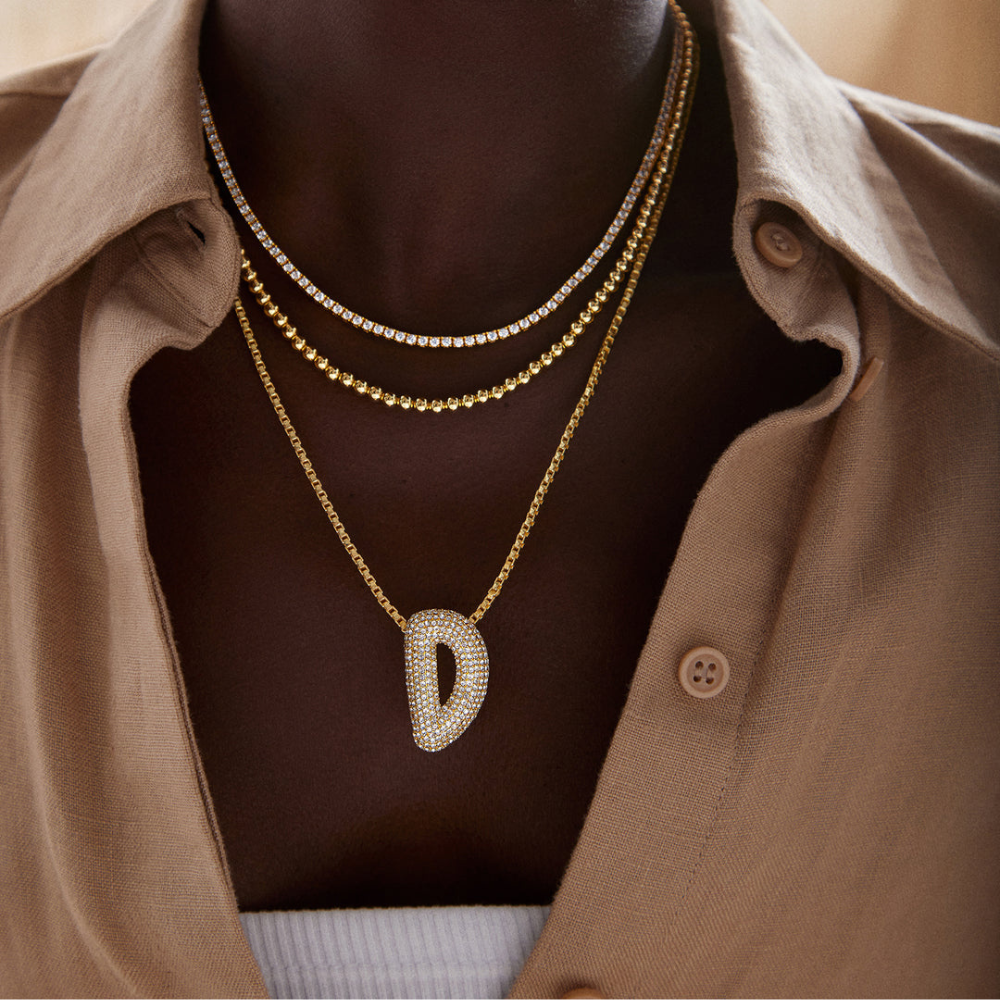 Collar Burbujeante Brillante - Buchstabe aus eingefasstem Zirkon