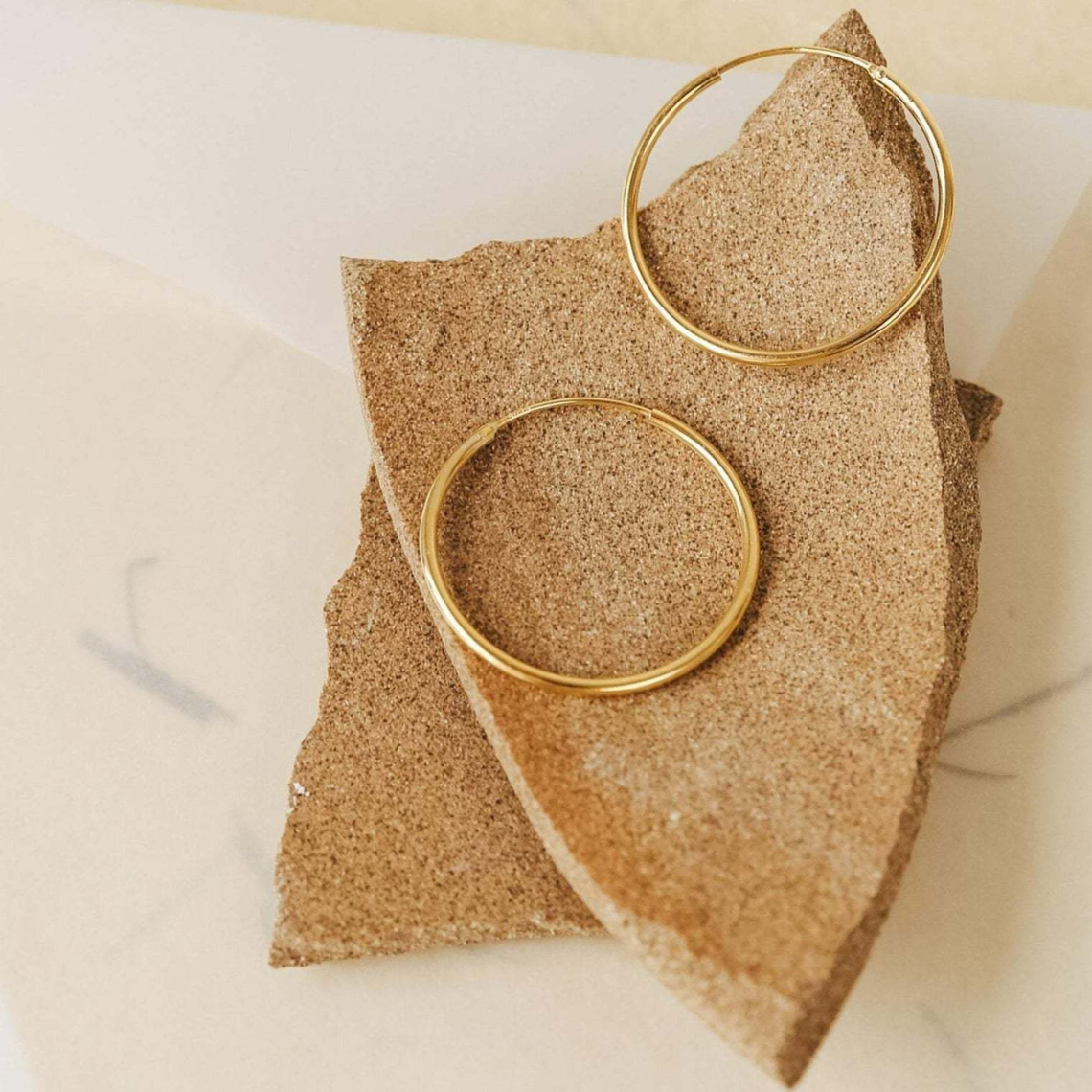 Leichte Ohrringe - Ohrringe aus Gold und Silber (Set von 4)