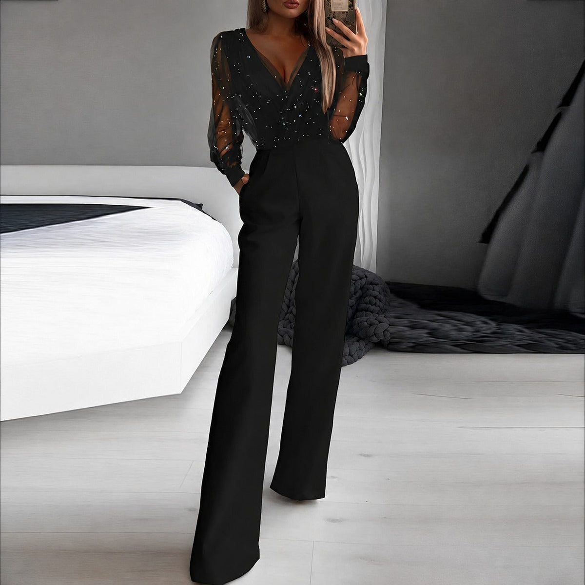 Catherina - Damen Jumpsuit mit V-Ausschnitt und glänzendem Look