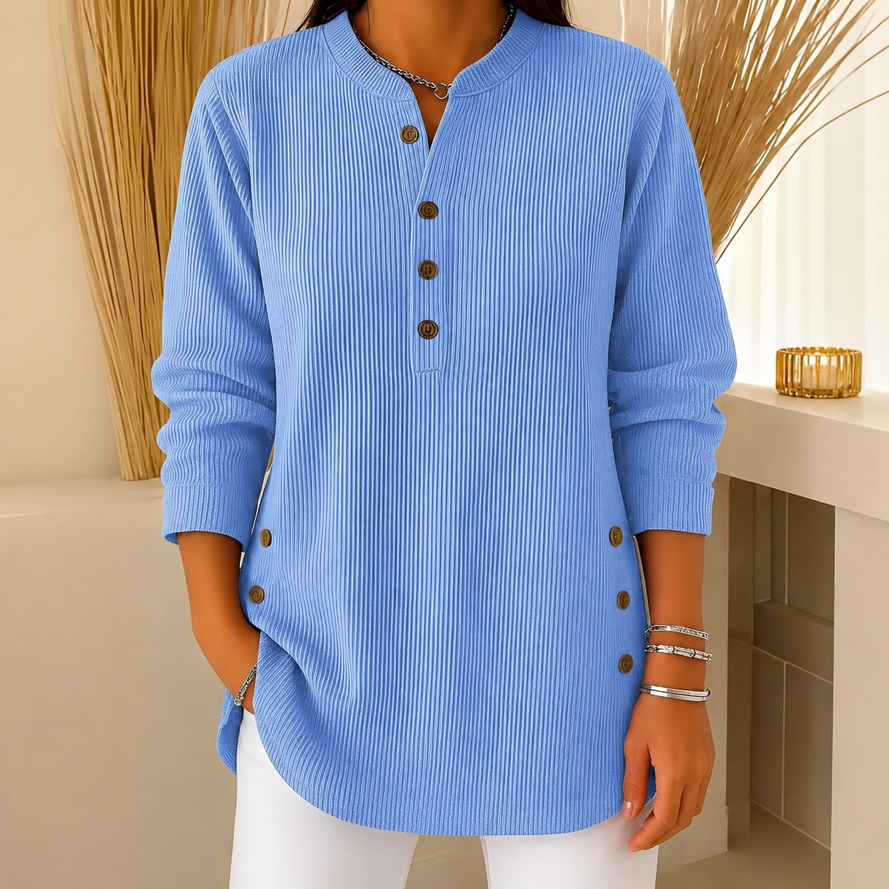 Jocelyn - Ein gemütlicher Damenpullover mit Knopfdetails