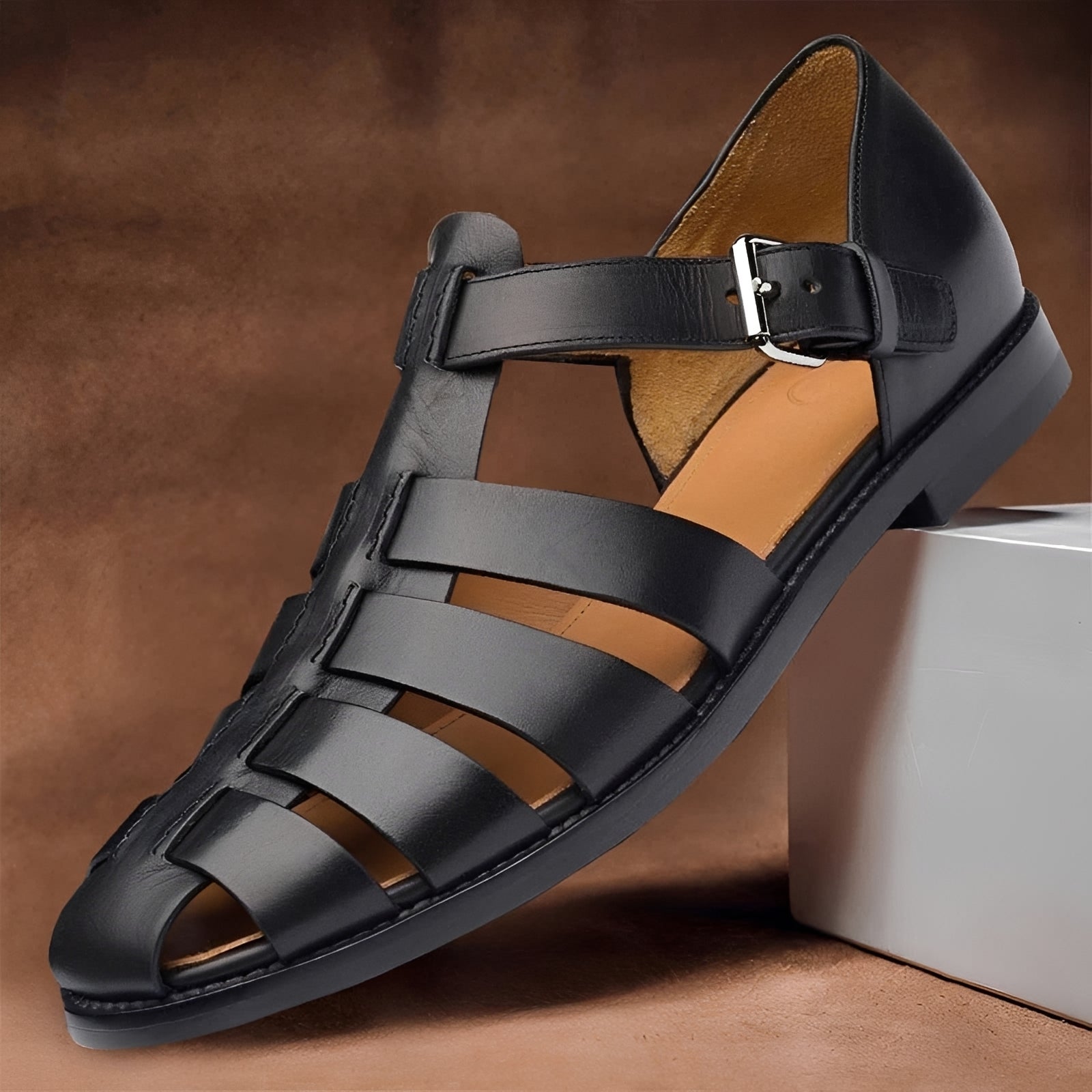 Sofronio - Zeitlose und bequeme Männersandalen
