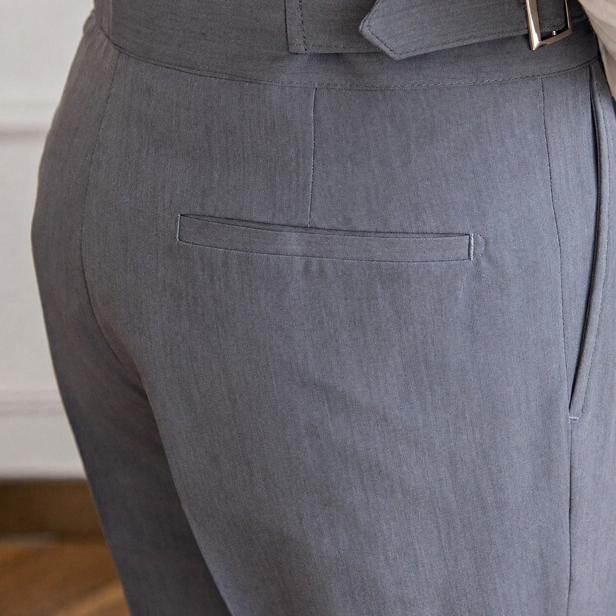 Bronson - Stilvolle Herrenhose mit verstellbarer Schnalle