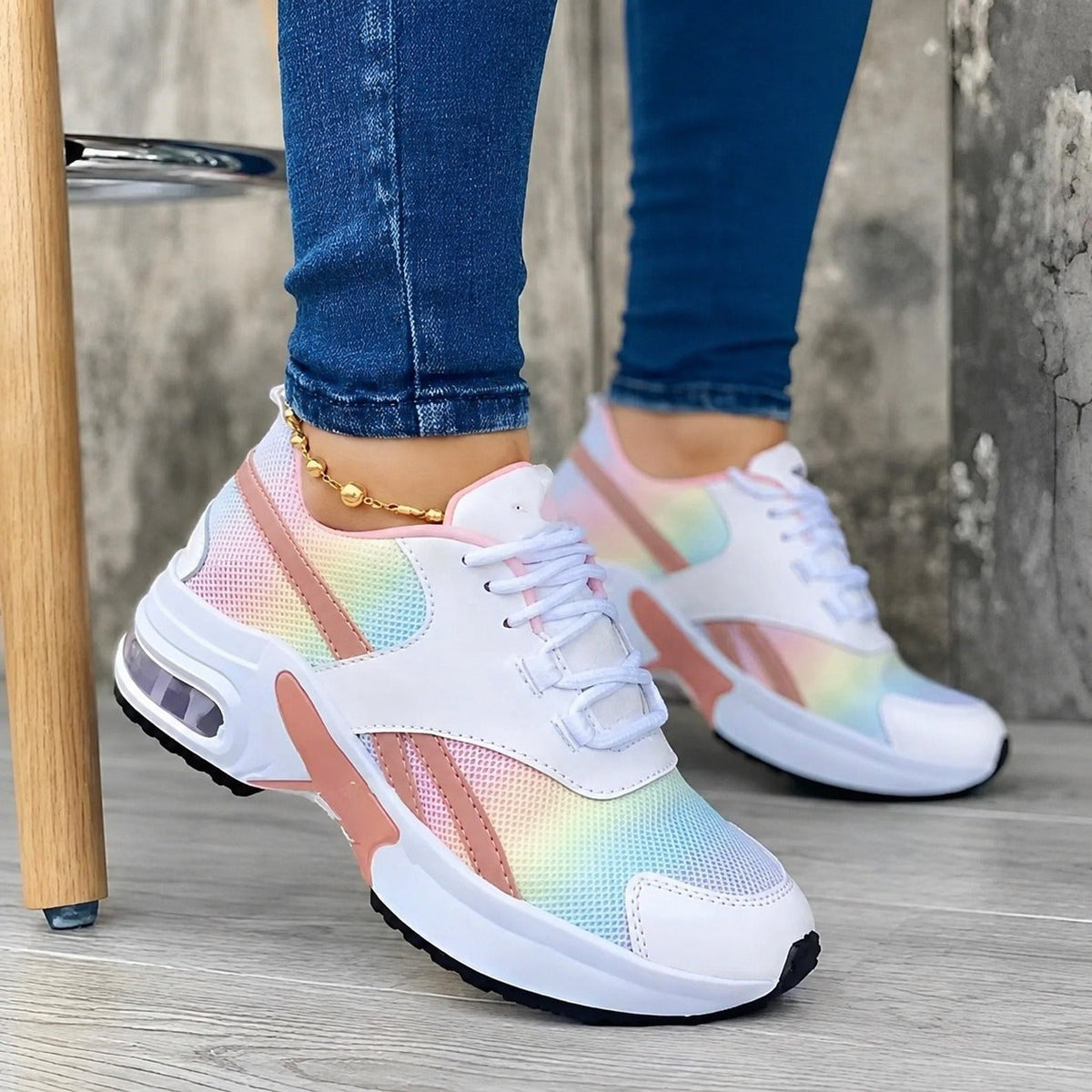 Nik - Modische und luftdurchlässige Sportschuhe