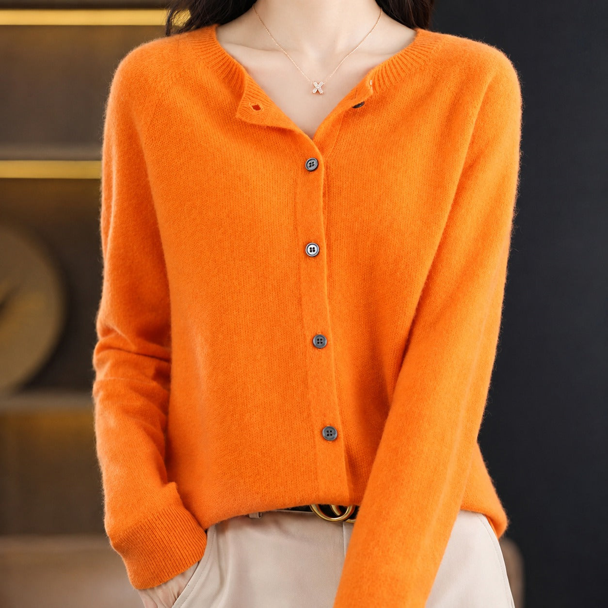 Ina - Eleganter Damenpullover mit Rundhalsausschnitt