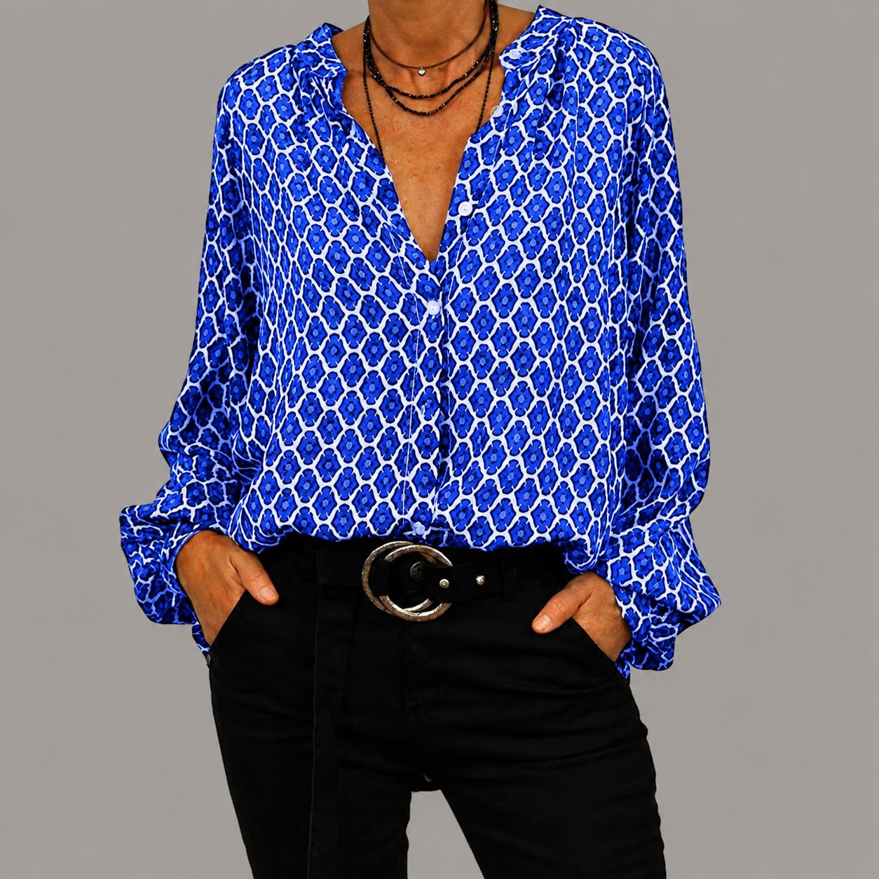 Zara - Locker geschnittene Bluse mit V-Ausschnitt