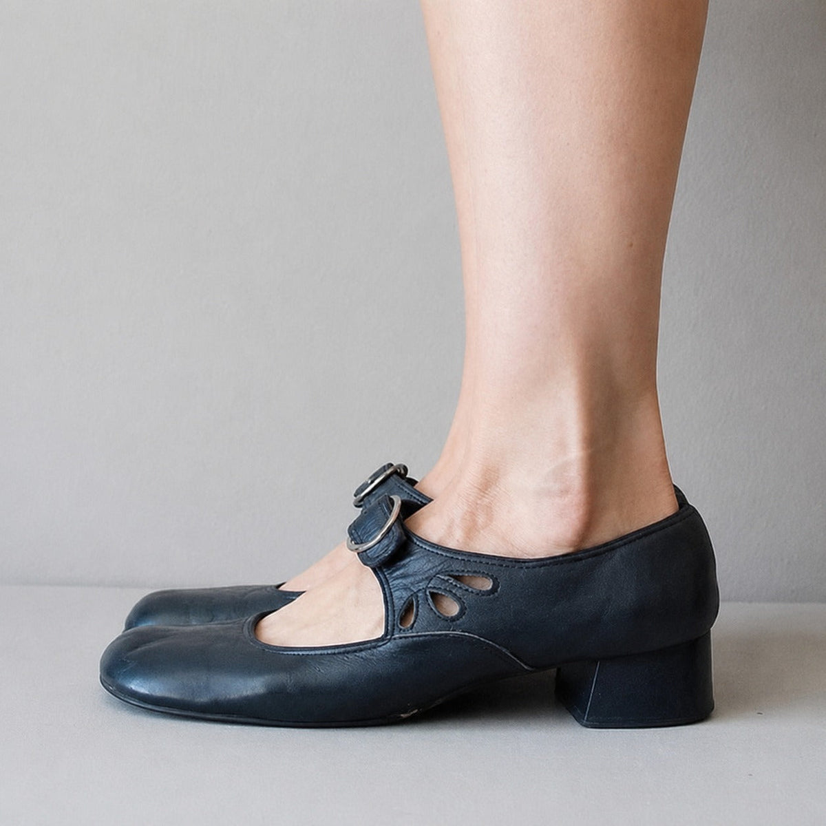 Beatrice - Trendige Sandalen mit anpassbarem Schnallenverschluss