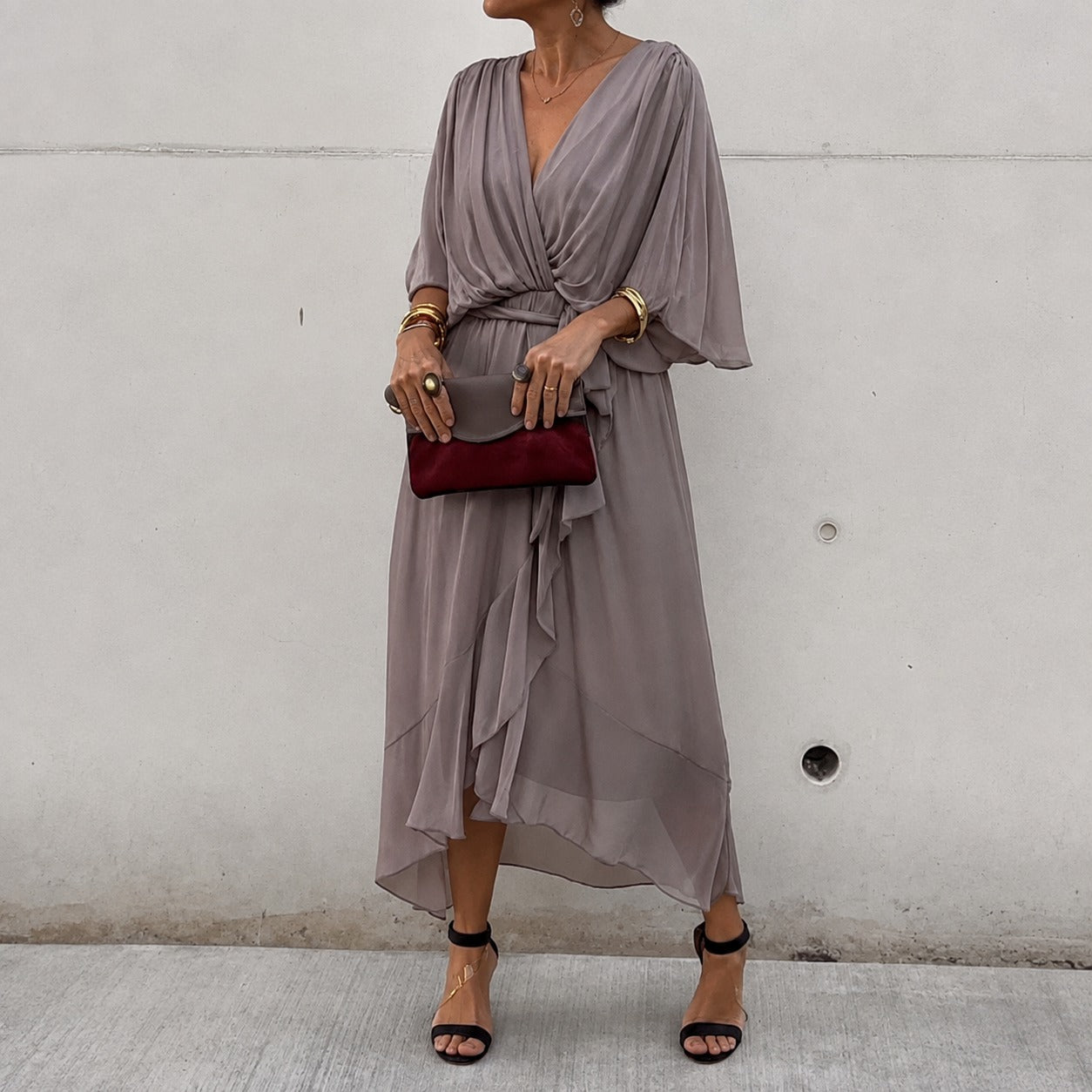 Loisa - Luftiges Kleid mit V-Auschnitt