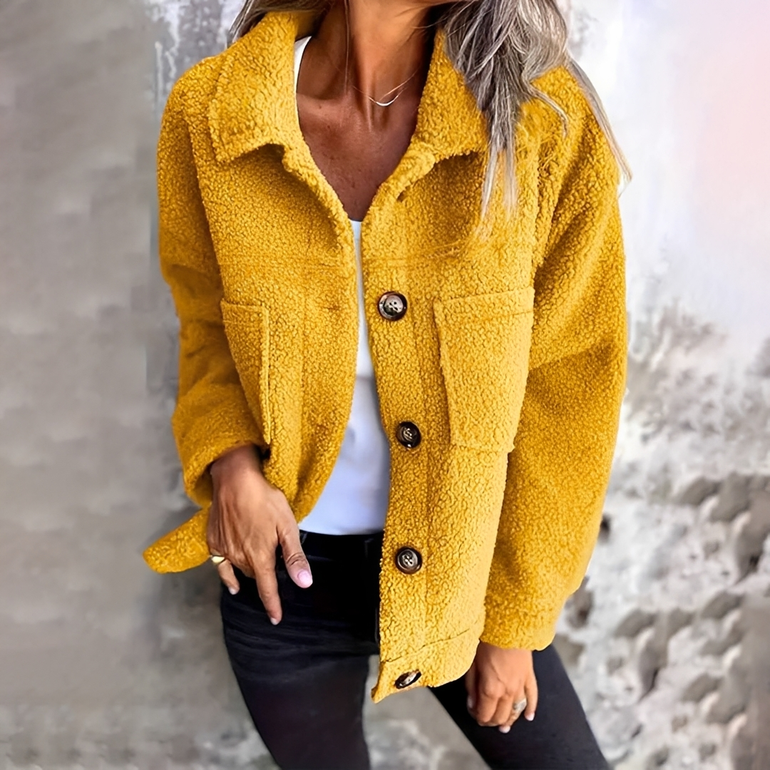 Dalila - Bequeme und flauschige Jacke