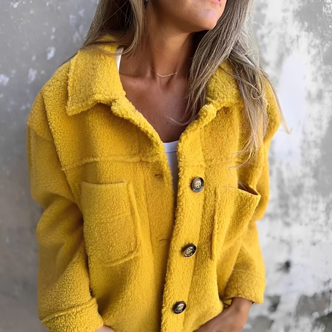 Dalila - Bequeme und flauschige Jacke