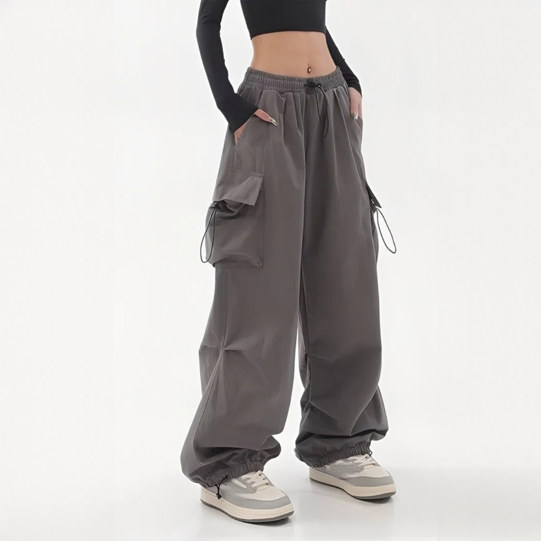 Aimée - Modische Cargohose mit weitem Bein