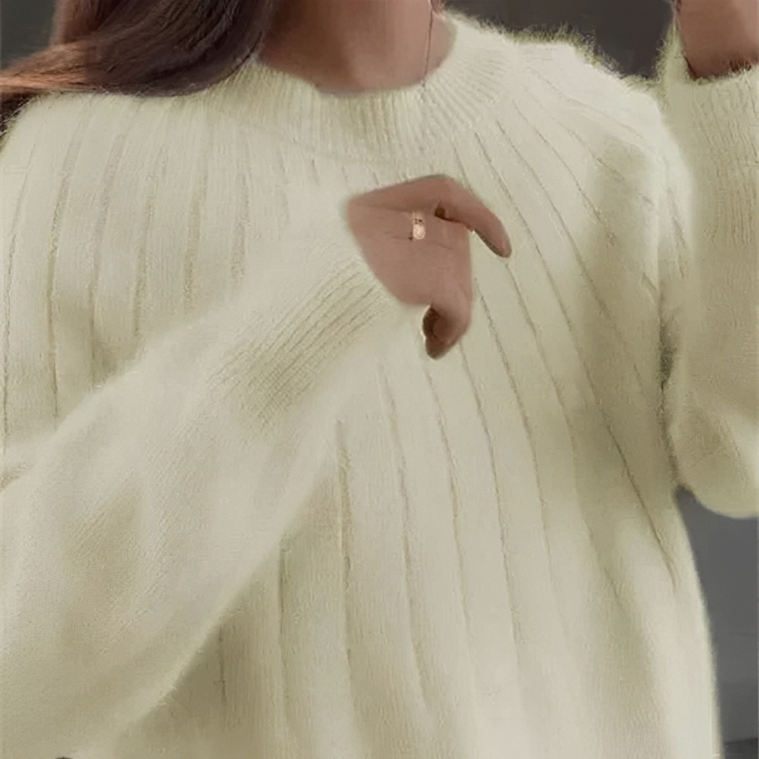 Naomi - Komfortabler und flauschiger Pullover