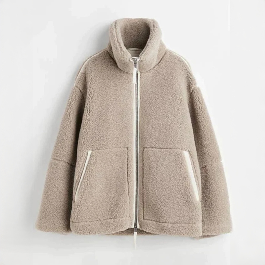 Daria - Elegante und warme Oversize-Jacke