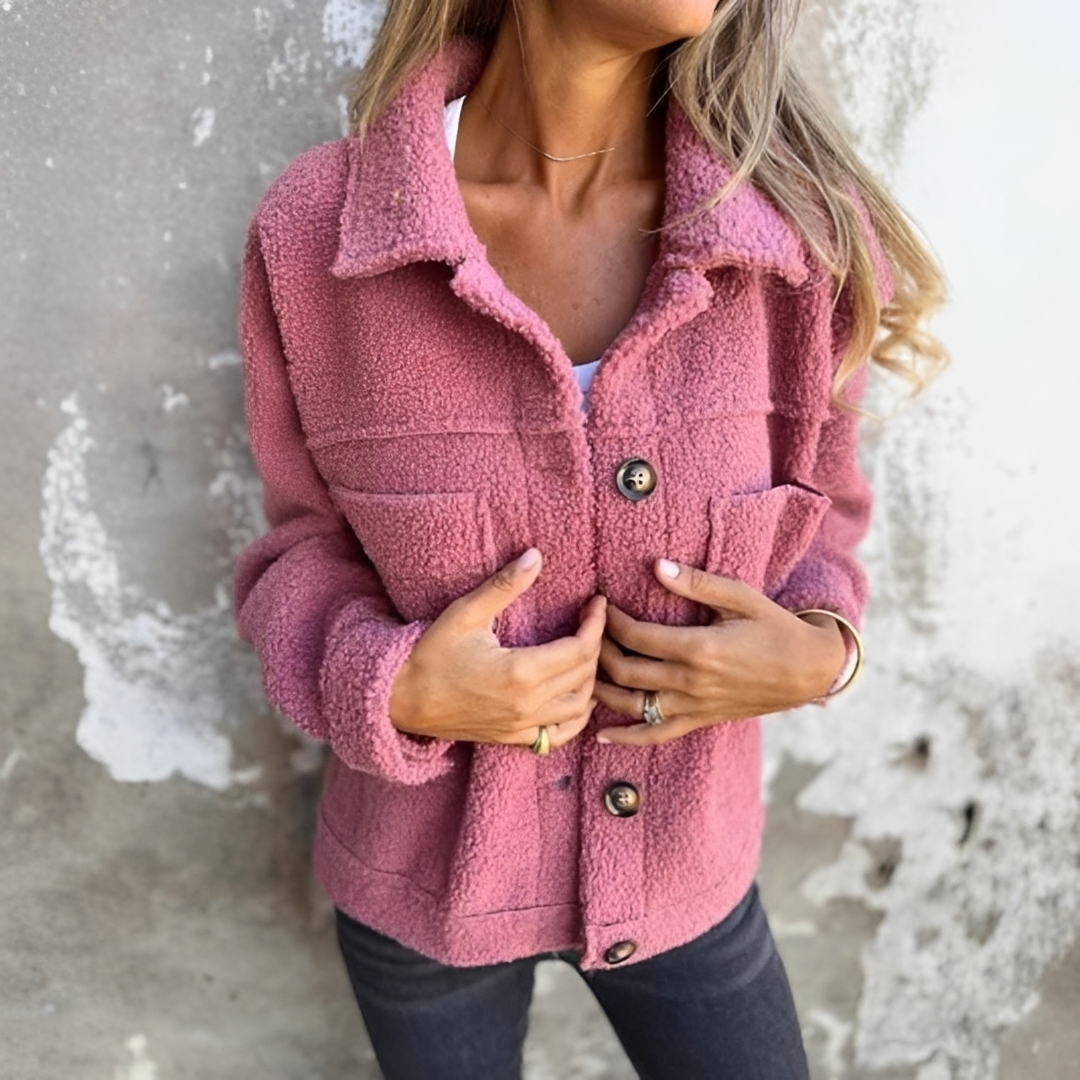 Dalila - Bequeme und flauschige Jacke