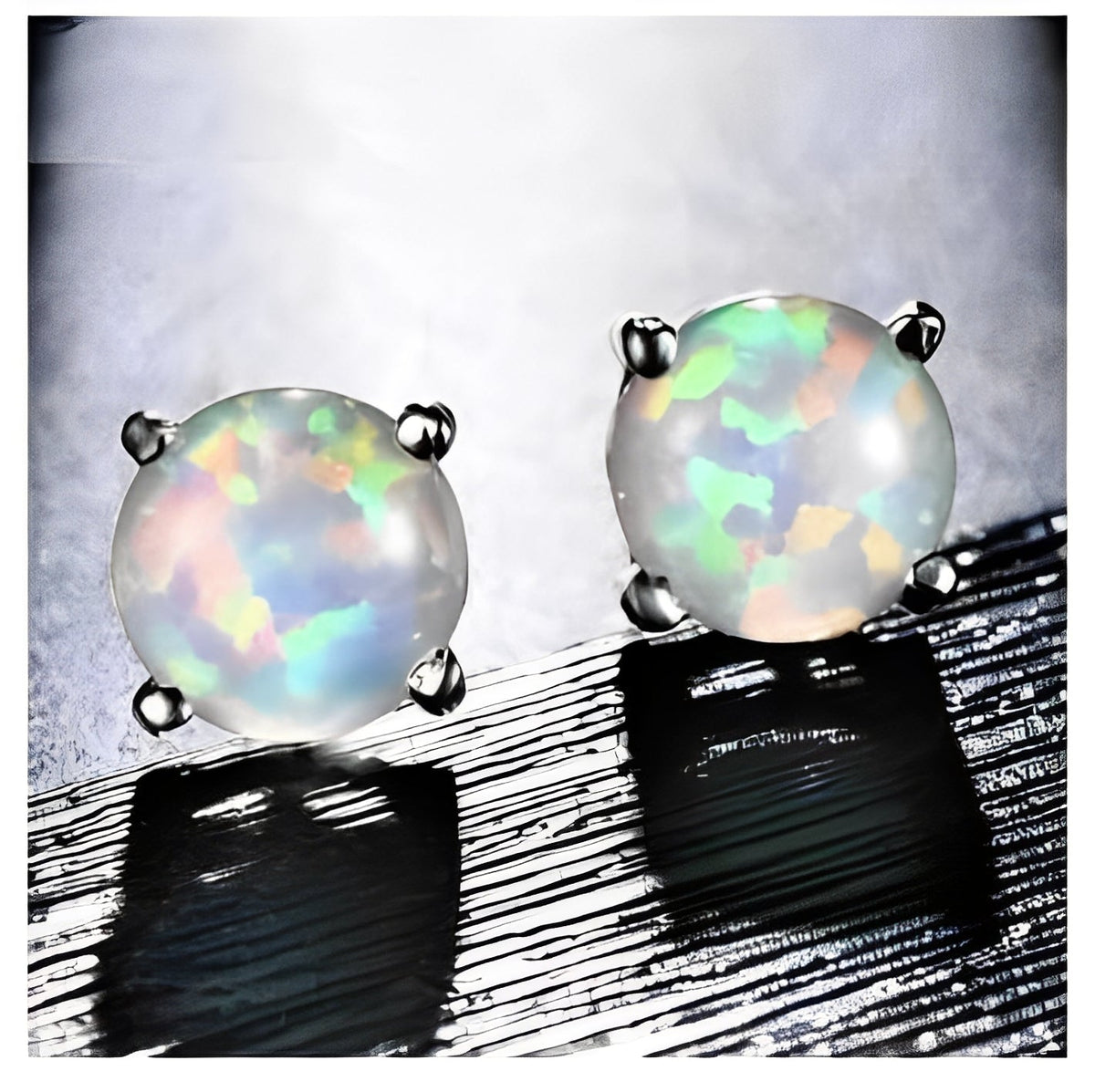 Camille – Elegante Perlenohren in Opal