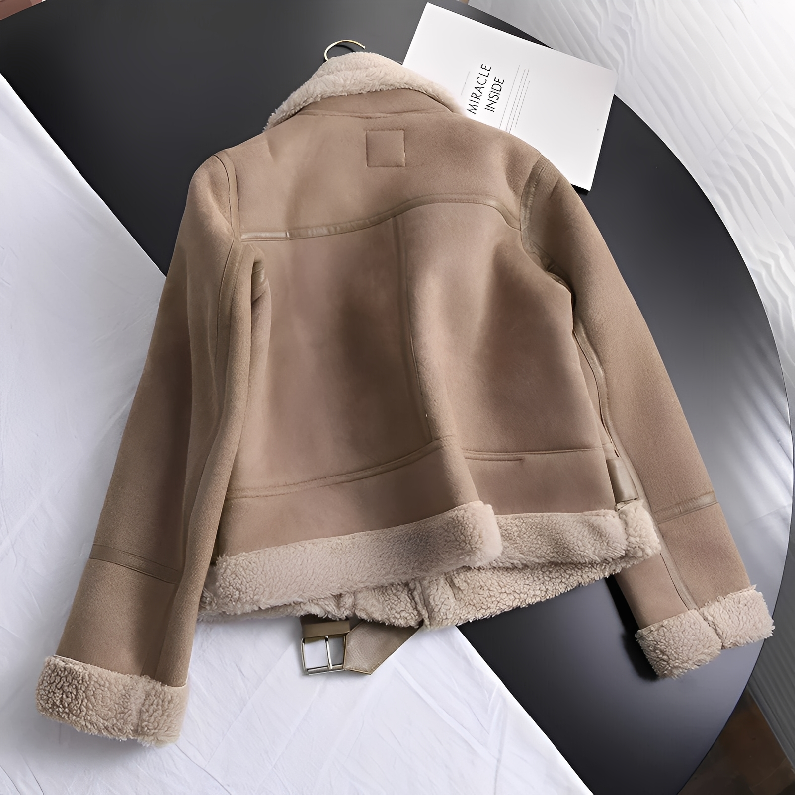 Crisilda - Warme und weite Winterjacke für Damen