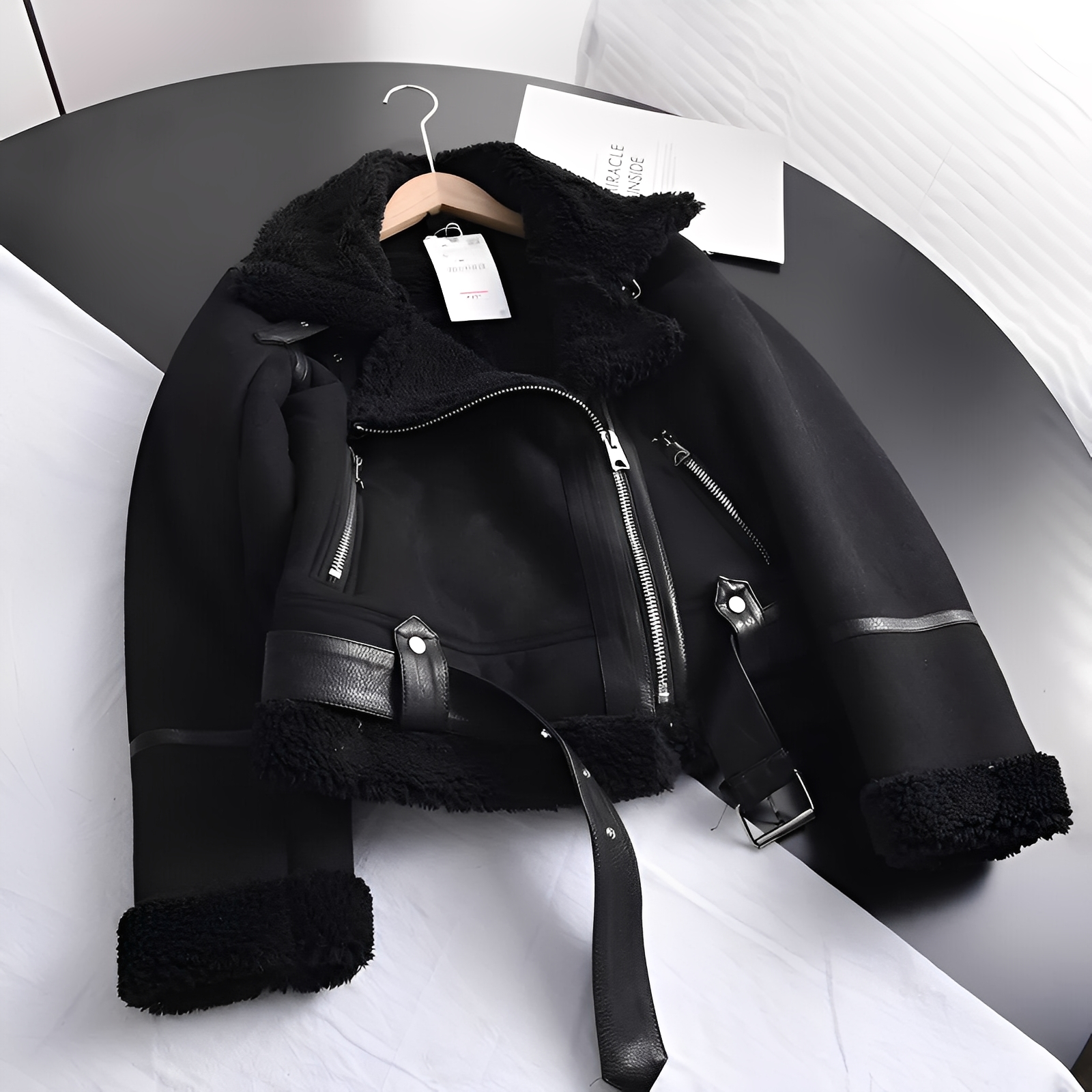 Crisilda - Warme und weite Winterjacke für Damen