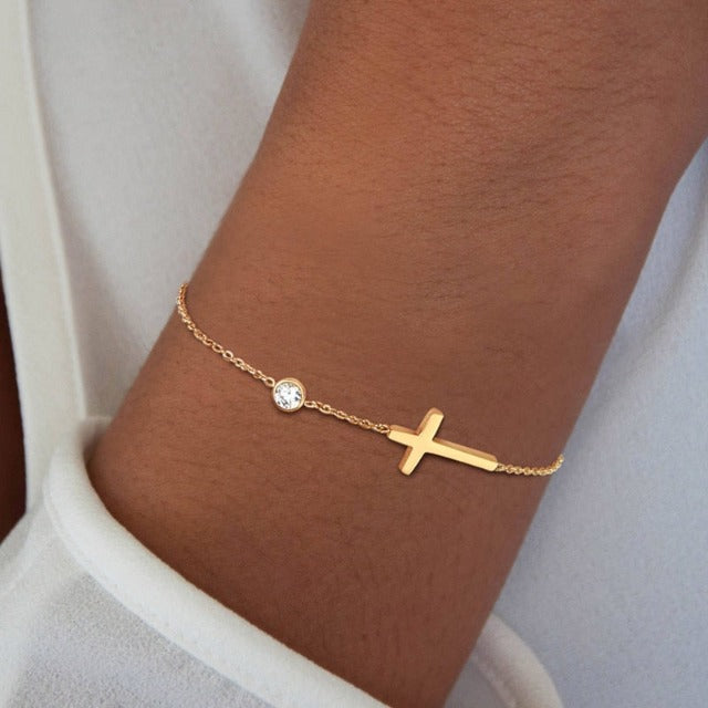 Althea – Armband mit Kreuz für Damen in Gold und Silber