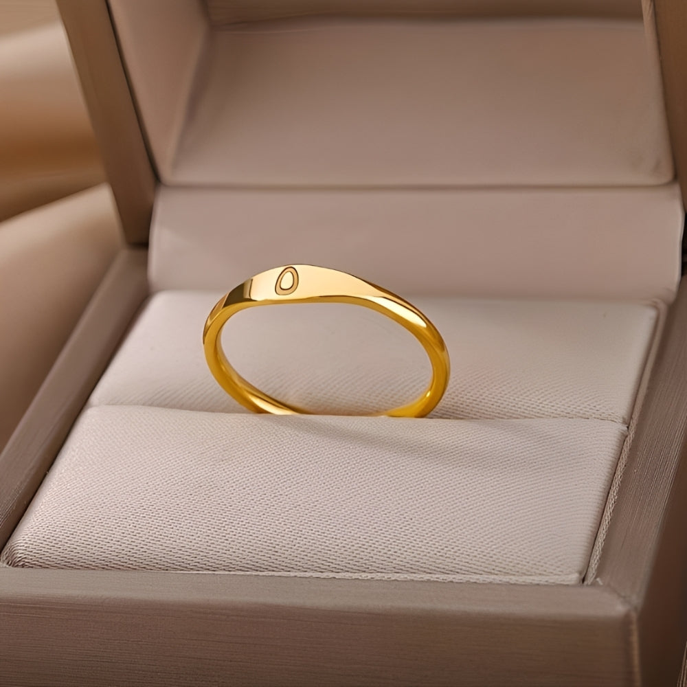 Minimalistischer Namensring | Minimalistischer Ring mit gravierter Initiale