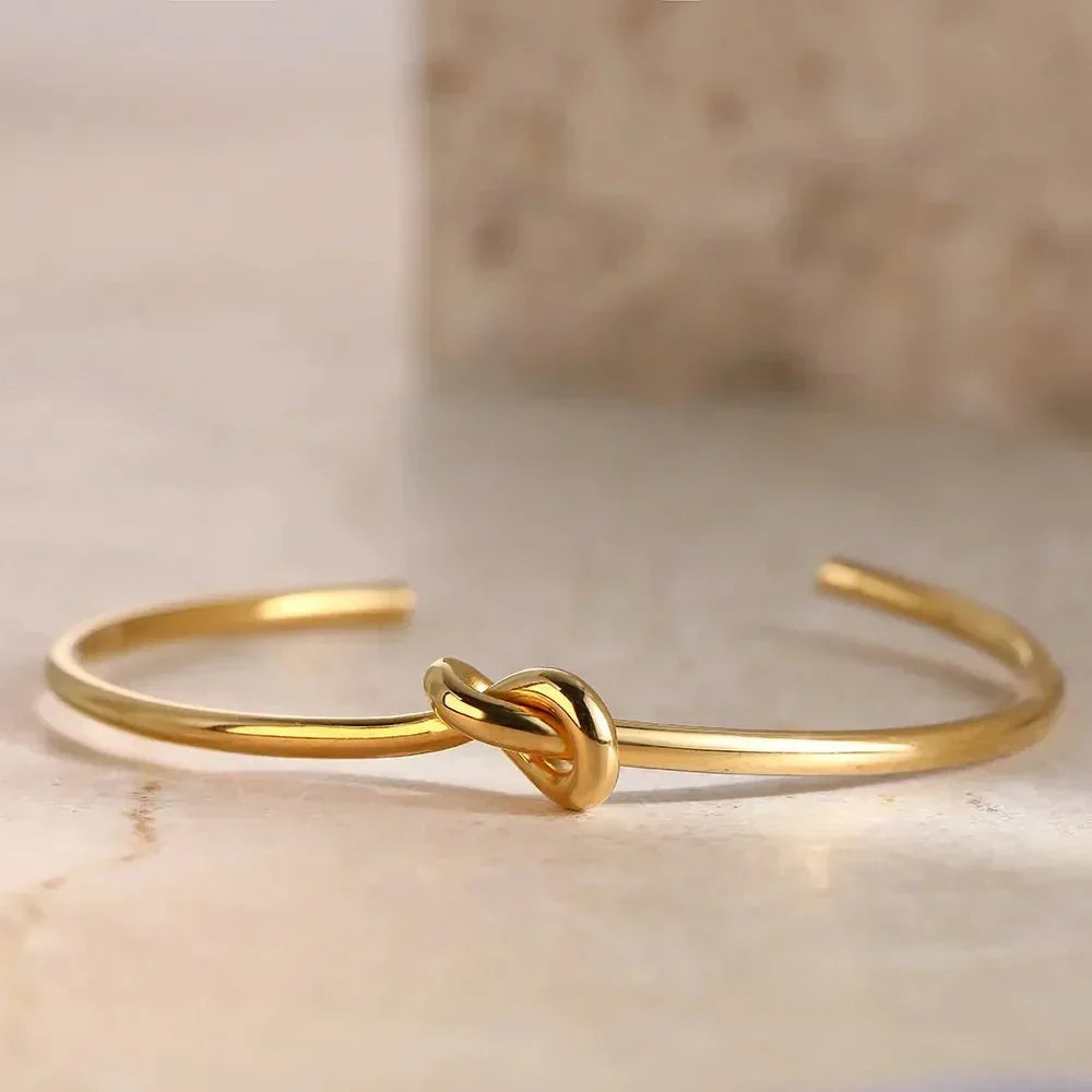 Clea – Klassische Armband mit Knoten