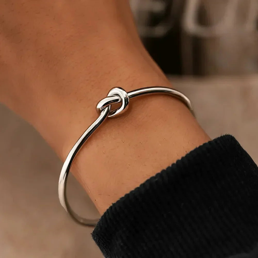 Clea – Klassische Armband mit Knoten