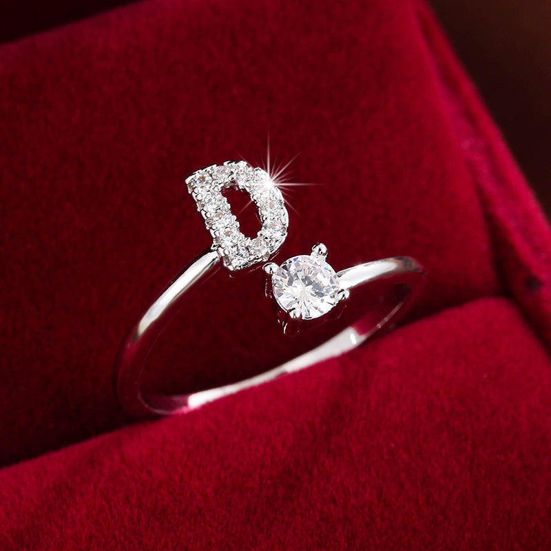 Nova – Offenes modernes Ring mit Initiale und Zirkonia