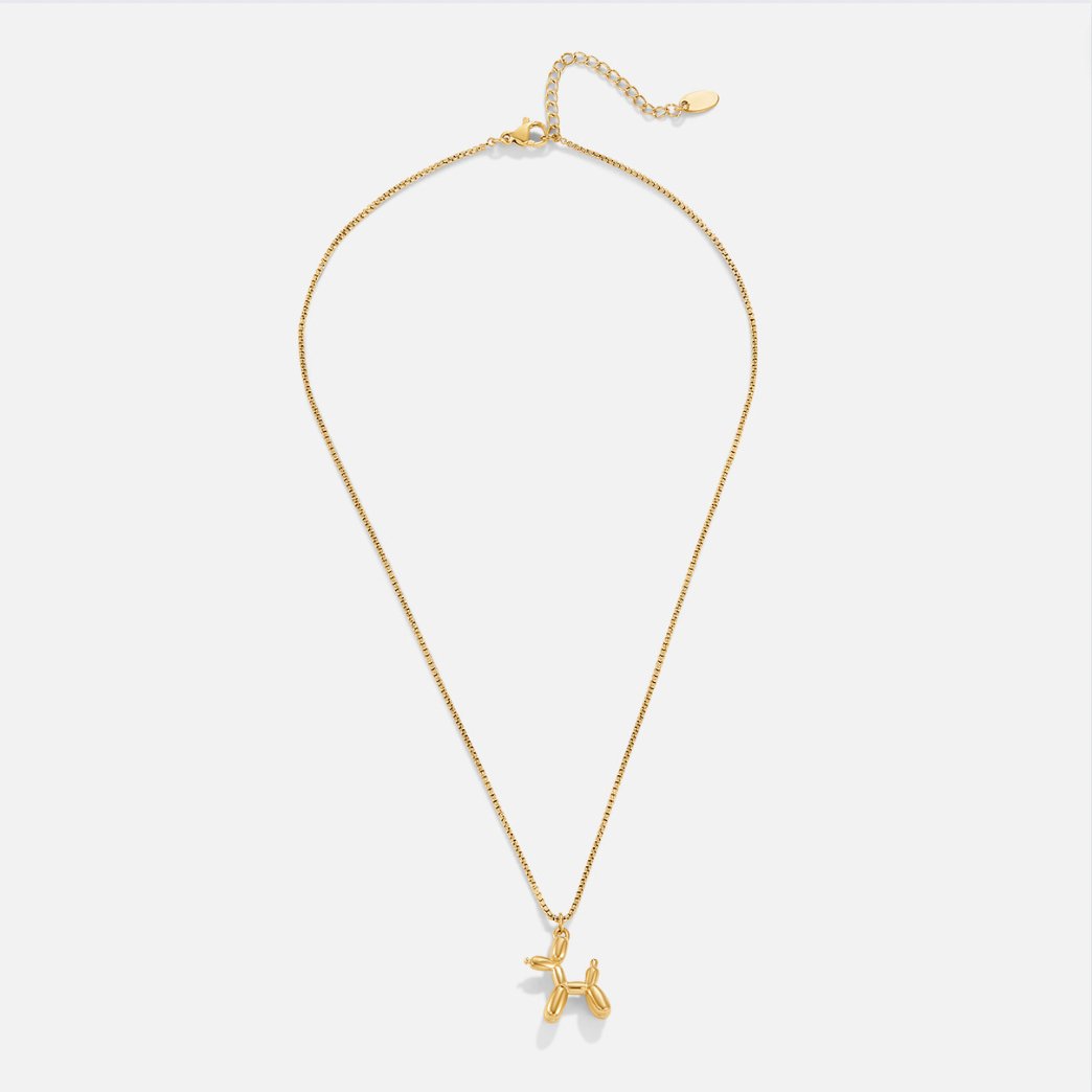 Nerina – Halsband mit Hund und goldenem Ball-Anhänger