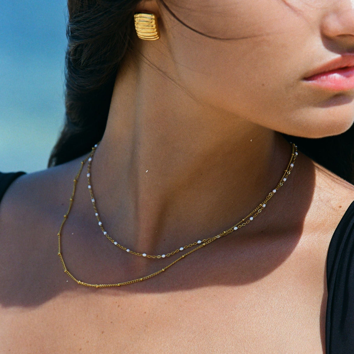 Aveline – Doppelcollier mit Goldperlen und Emaille