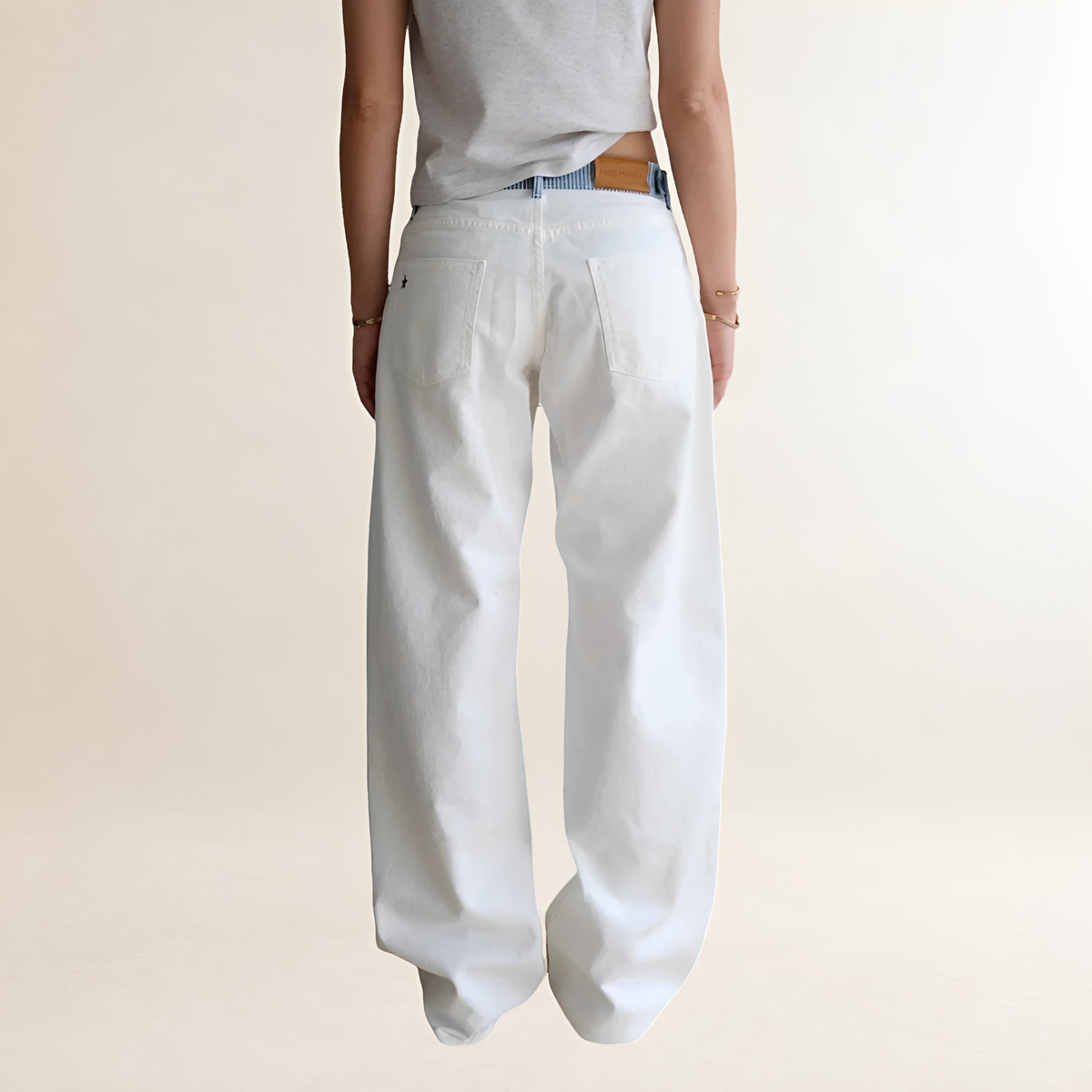 Damen Jeans Weit geschnitten mit Kontrastbund und hoher Taille