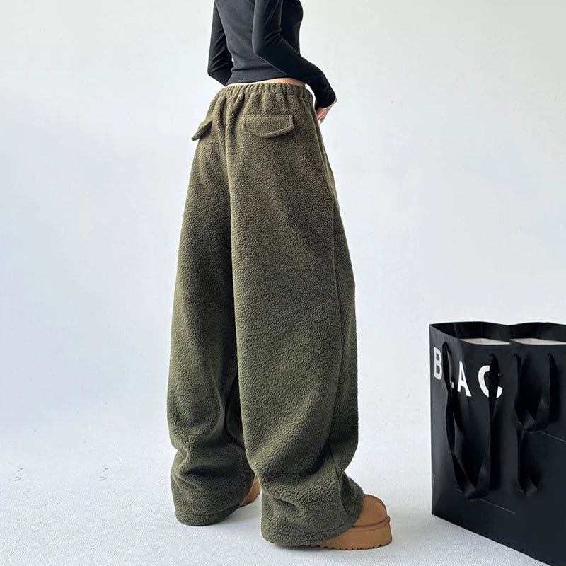 Damen-Sweatpants Wide Leg mit Kordelzug und Seitentaschen