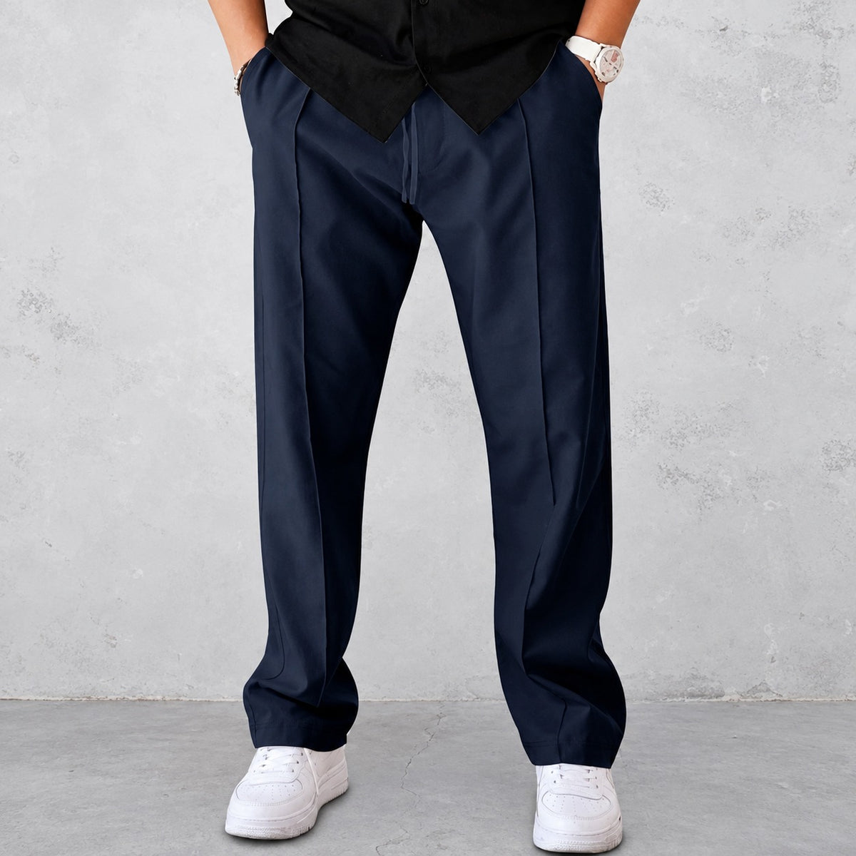 Herren Stoffhose mit Falten, elastischem Bund und Seitentaschen