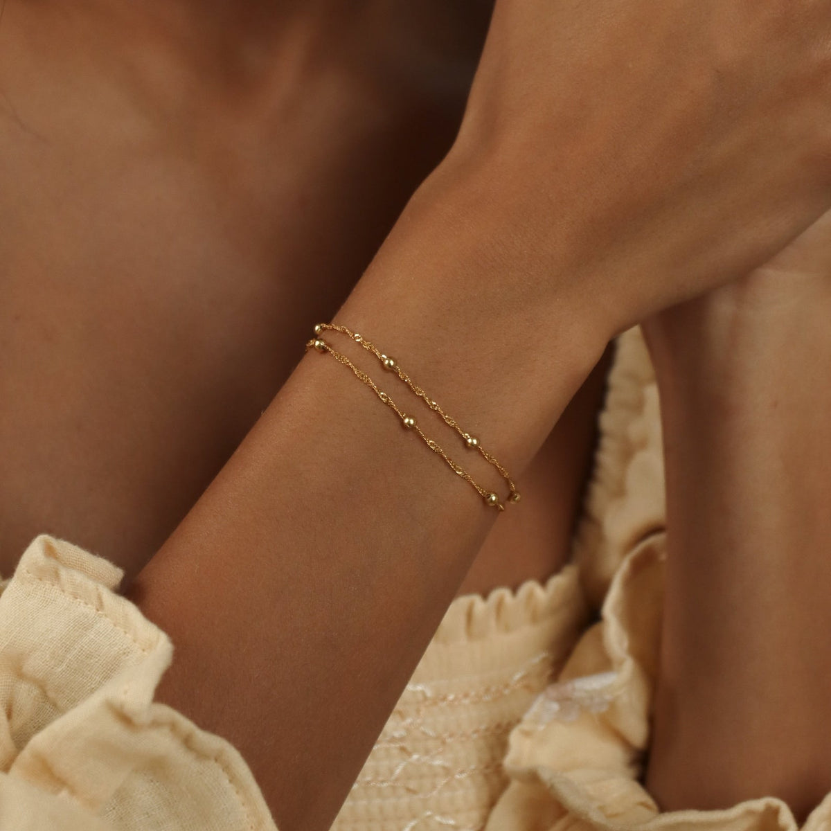 Doppeltes Perlenhalsband Ripple - Schichtarmband