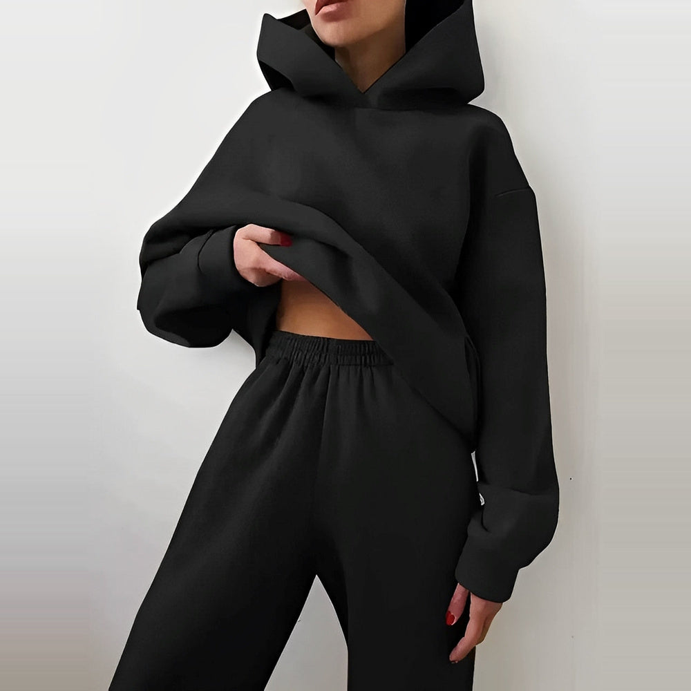 Nora – Damen-Set mit Kapuzenpullover und Jogginghose