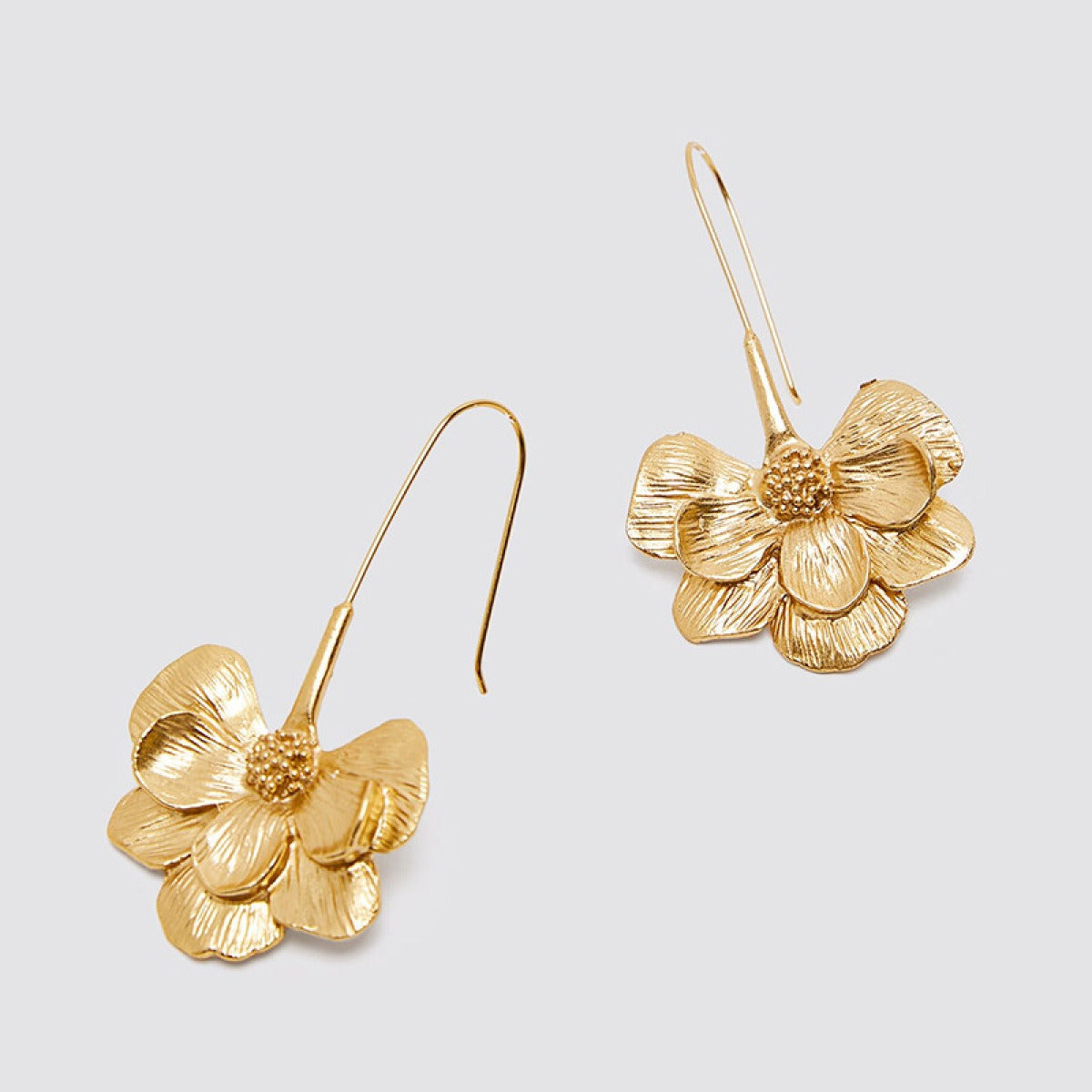 Mariz – Ohrringe von Blume zu Blume
