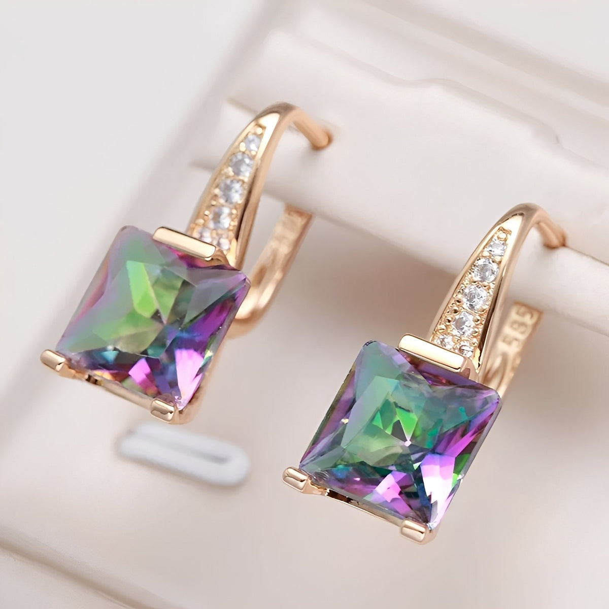 Celina – Ohrringe aus Gold mit bunten Zirkonien