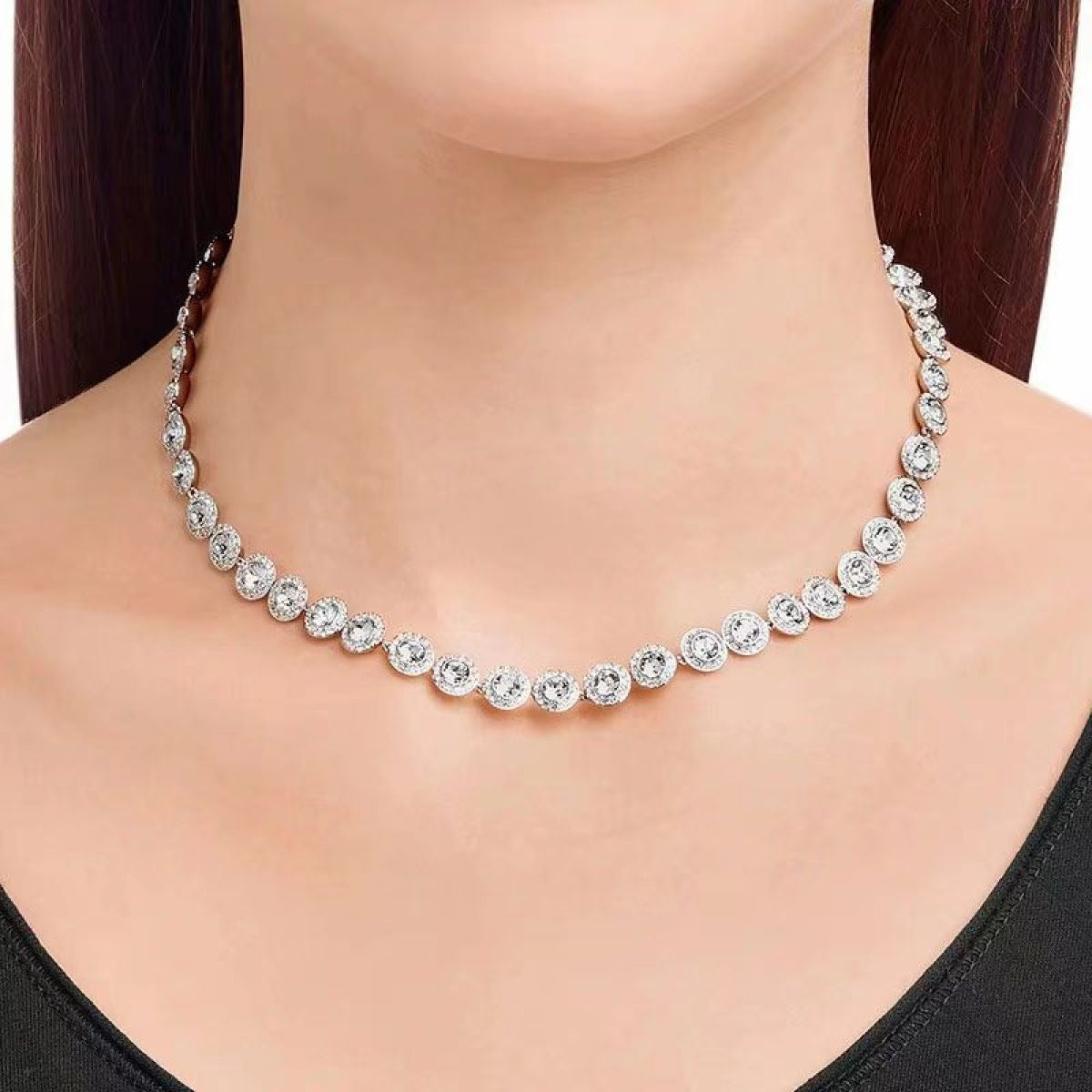 Victoria – Halskette und Armband mit rundem Glanzknopf