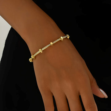 Amy – glänzende goldene Armbanduhr