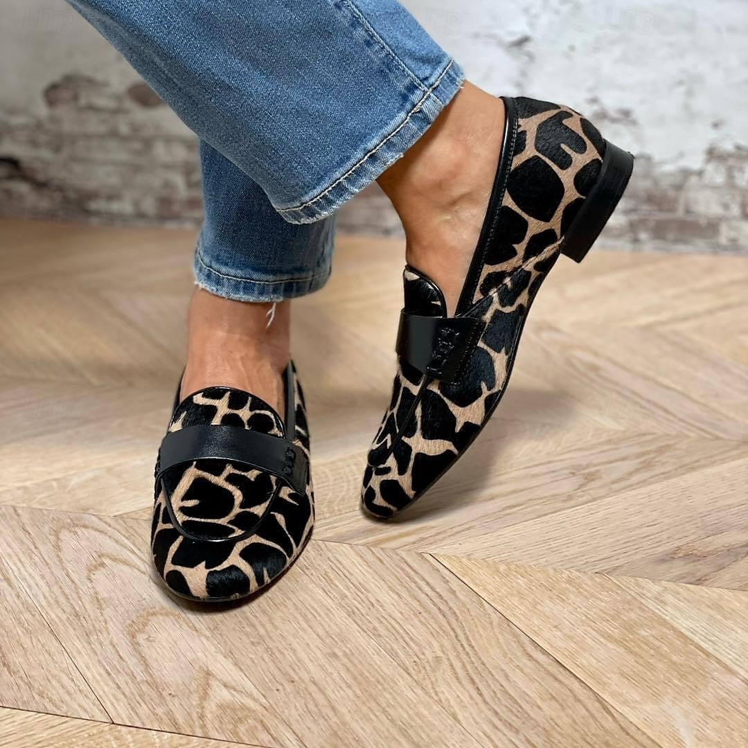 Katherina - Damenloafer mit schwarzen Details