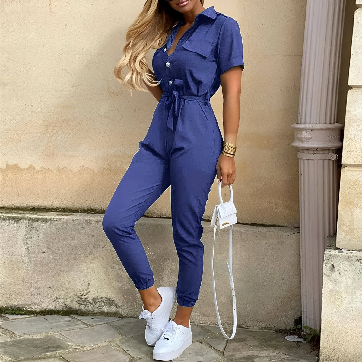 Cecilia – Eleganter taillierter Jumpsuit