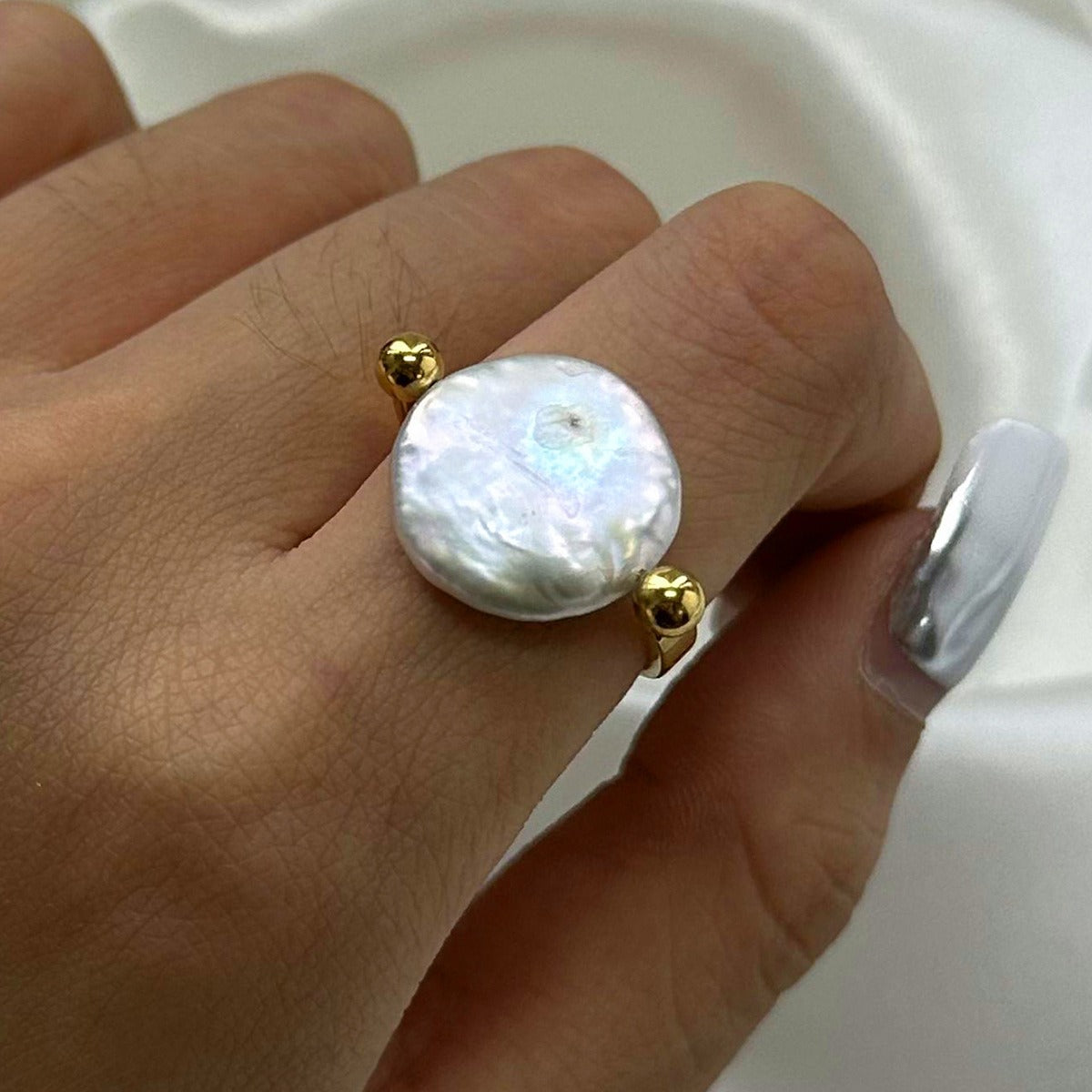 Sabby – Wende-Ring mit barocker Perle